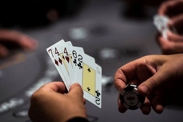 Cách kiểm tra sự cải thiện khi chơi Poker online Cach kiem tra su cai thien khi choi Poker online