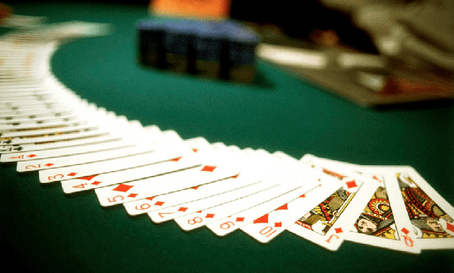 Dấu hiệu nhận biết người luôn thất bại khi chơi Baccarat Dau hieu nhan biet nguoi luon that bai khi choi Baccarat