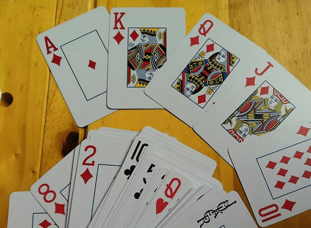 Một số mẹo nhỏ nhưng có võ trong khi chơi game bài Sâm lốc Mot so meo nho nhung co vo trong khi choi game bai Sam loc