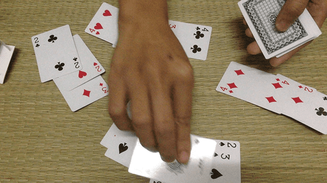 Điều gì khiến game bài cá cược 3 cây thu hút được nhiều người chơi đến thế? Dieu gi khien game bai ca cuoc 3 cay thu hut duoc nhieu nguoi choi den the?