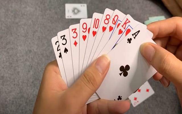Tham khảo luật chơi đánh tá lả (phỏm) hay nhất Tham khao luat choi danh ta la (phom) hay nhat