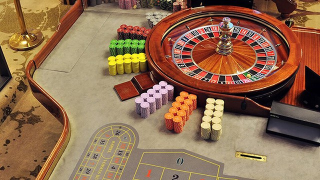 Chơi bàn quay Roulette có dễ nhận được tiền thưởng hay không? Choi ban quay Roulette co de nhan duoc tien thuong hay khong?