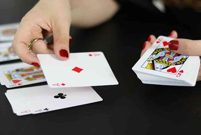 Tiến lên miền Bắc có phải là tựa game sát phạt cao nhất hiện nay? Tien len mien Bac co phai la tua game sat phat cao nhat hien nay?