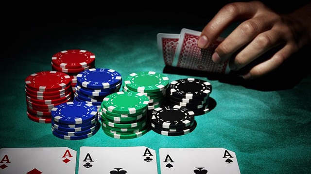 Các thủ thuật và kinh nghiệm mang lại lợi ích cho người chơi Poker Cac thu thuat va kinh nghiem mang lai loi ich cho nguoi choi Poker