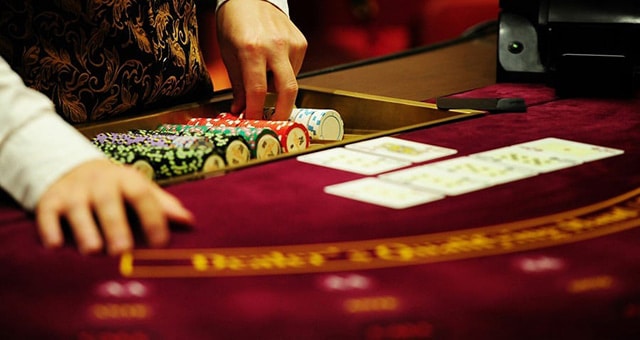 Blackjack và những sai lầm cần tránh để giảm số lần thất bại Blackjack va nhung sai lam can tranh de giam so lan that bai