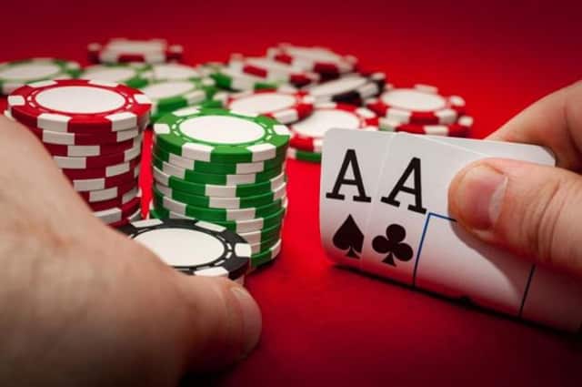 Cải thiện kỹ năng chơi bài Poker tốt nhất chỉ với những mẹo đơn giản sau Cai thien ky nang choi bai Poker tot nhat chi voi nhung meo don gian sau