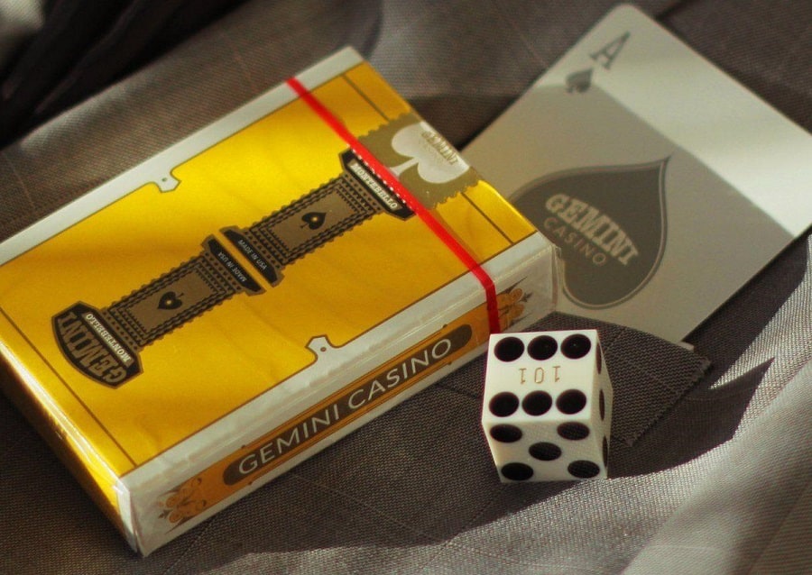 Các thủ thuật chơi bài Poker mà bạn phải nhất định biết mỗi khi cá cược cac thu thuat choi bai poker ma ban phai nhat dinh biet moi khi ca cuoc
