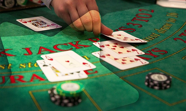 Mách bạn cách thành thạo kỹ năng trong Blackjack để luôn dễ thắng nhà cái Mach ban cach thanh thao ky nang trong Blackjack de luon de thang nha cai