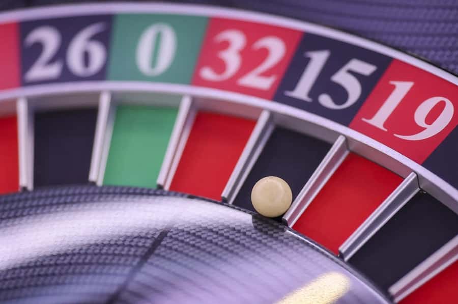 Chỉ bạn những cách giúp bạn lựa chọn loại cược phù hợp khi chơi Roulette chi ban nhung cach giup ban lua chon loai cuoc phu hop khi choi roulette